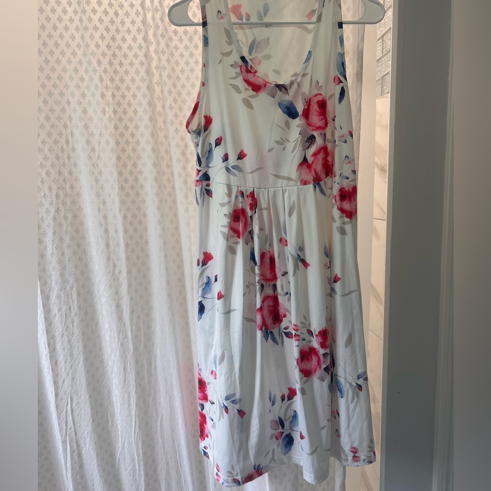Floral print knee length dress